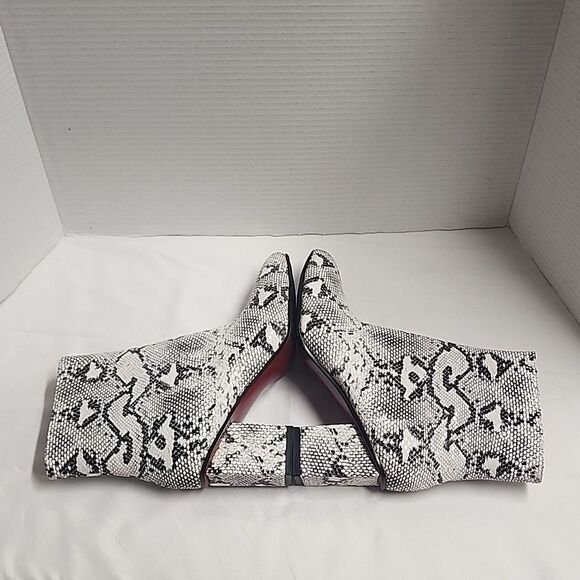 WetKiss Snakeprint Pointed Toe Block Heel Boots Size 8.5 - Picture 4 of 11